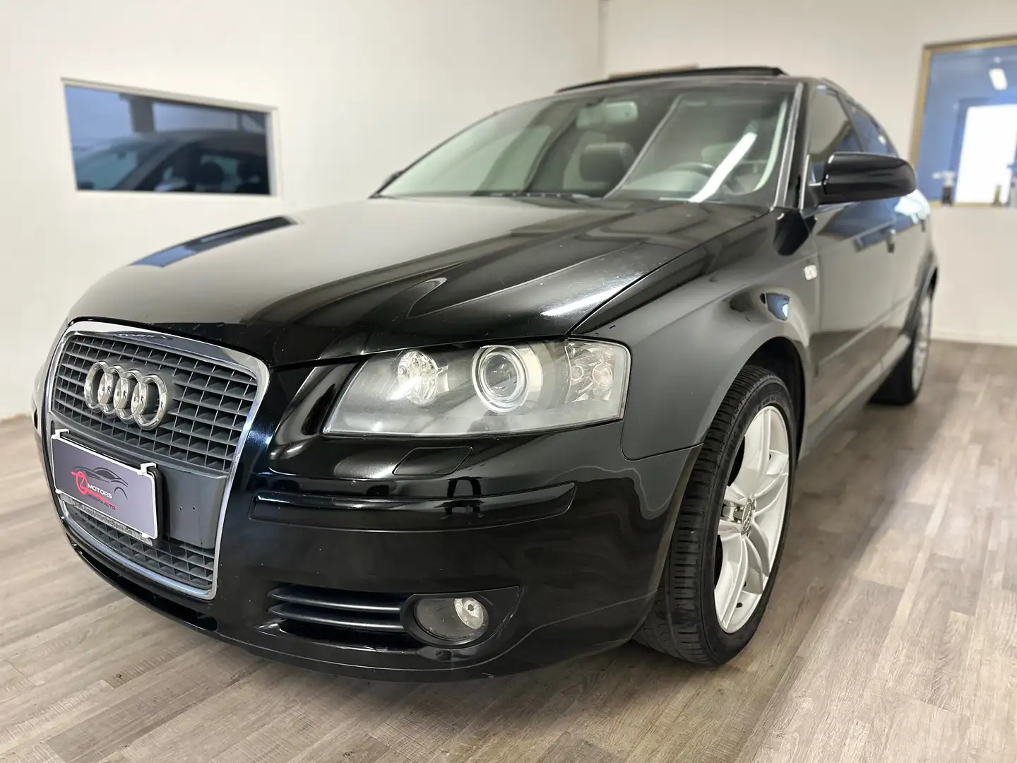 Audi A3 A3 Sportback 2.0 tdi Ambition TETTO PANORAMA Nero - 2