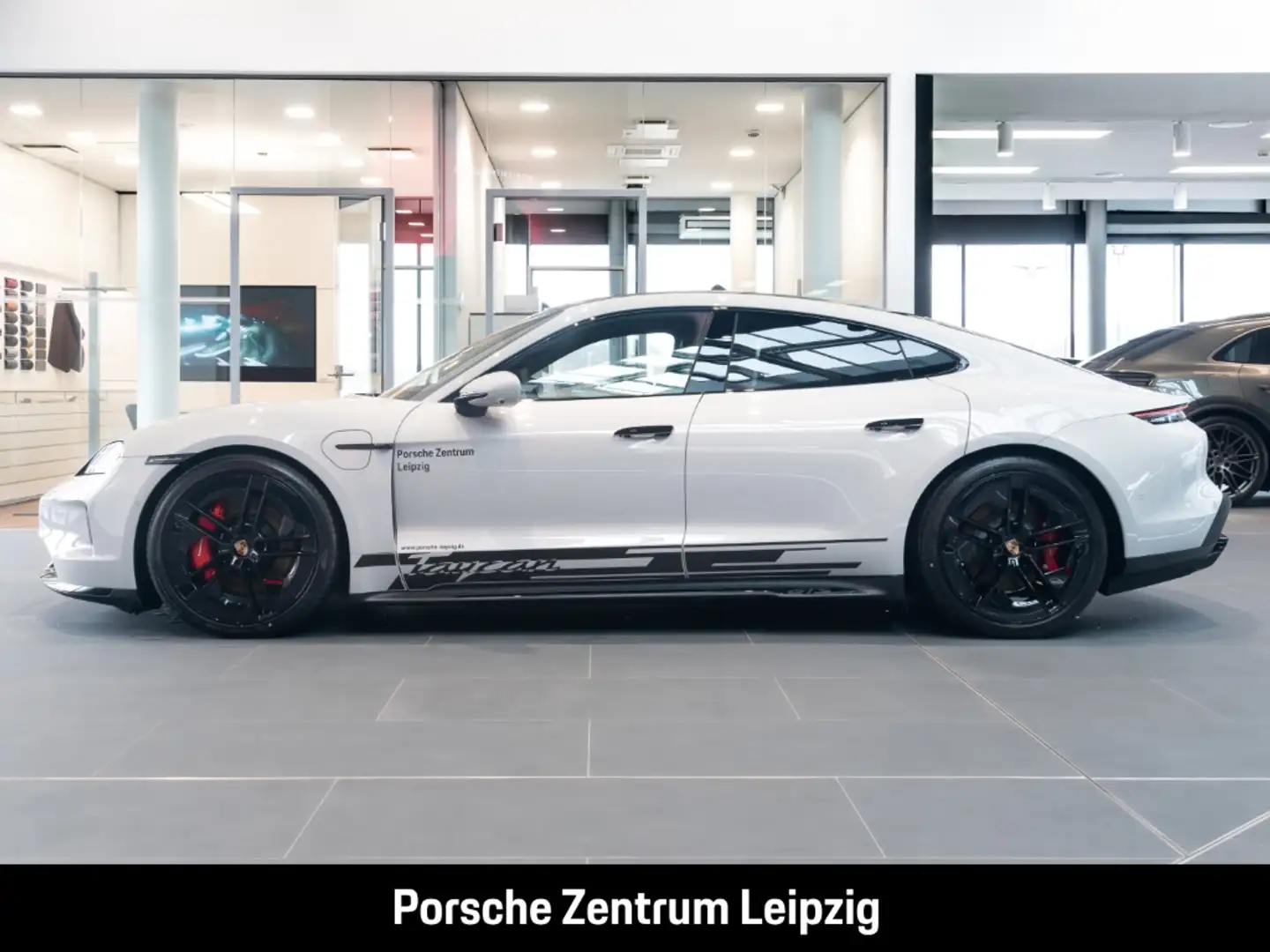 Porsche Taycan GTS HeadUp HD-Matrix Remote Sitzklima Weiß - 2
