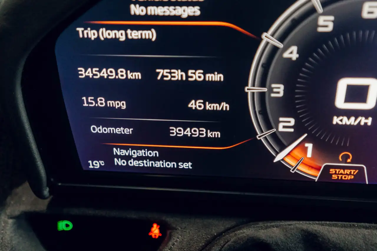 McLaren 720S снимка McLaren 720S