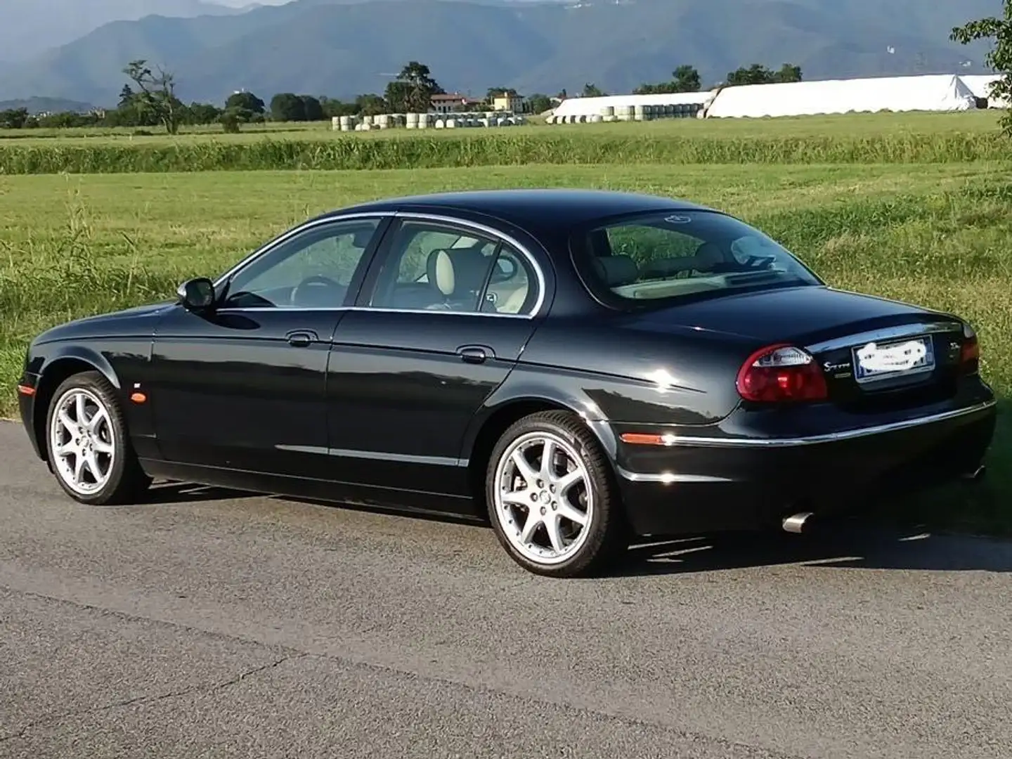 Jaguar S-Type S-Type II 2.7d V6 Executive auto FL Černá - 1