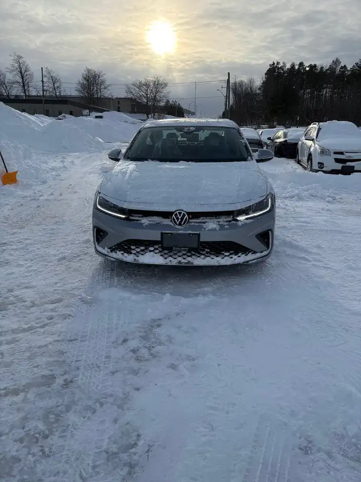 Volkswagen Jetta снимка Volkswagen Jetta