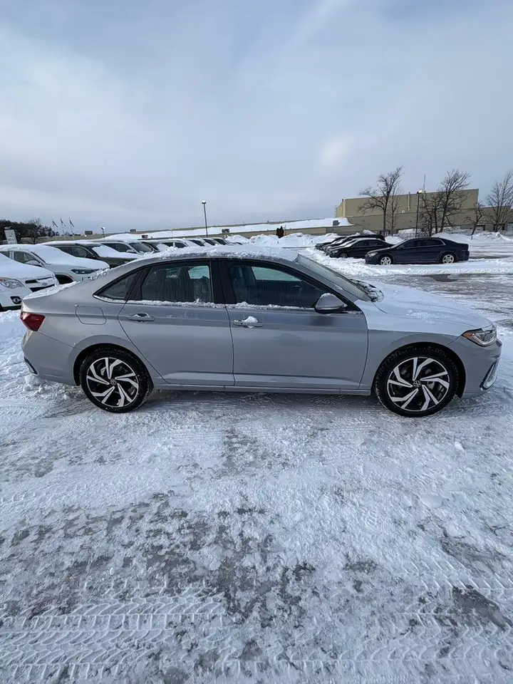 Volkswagen Jetta снимка Volkswagen Jetta