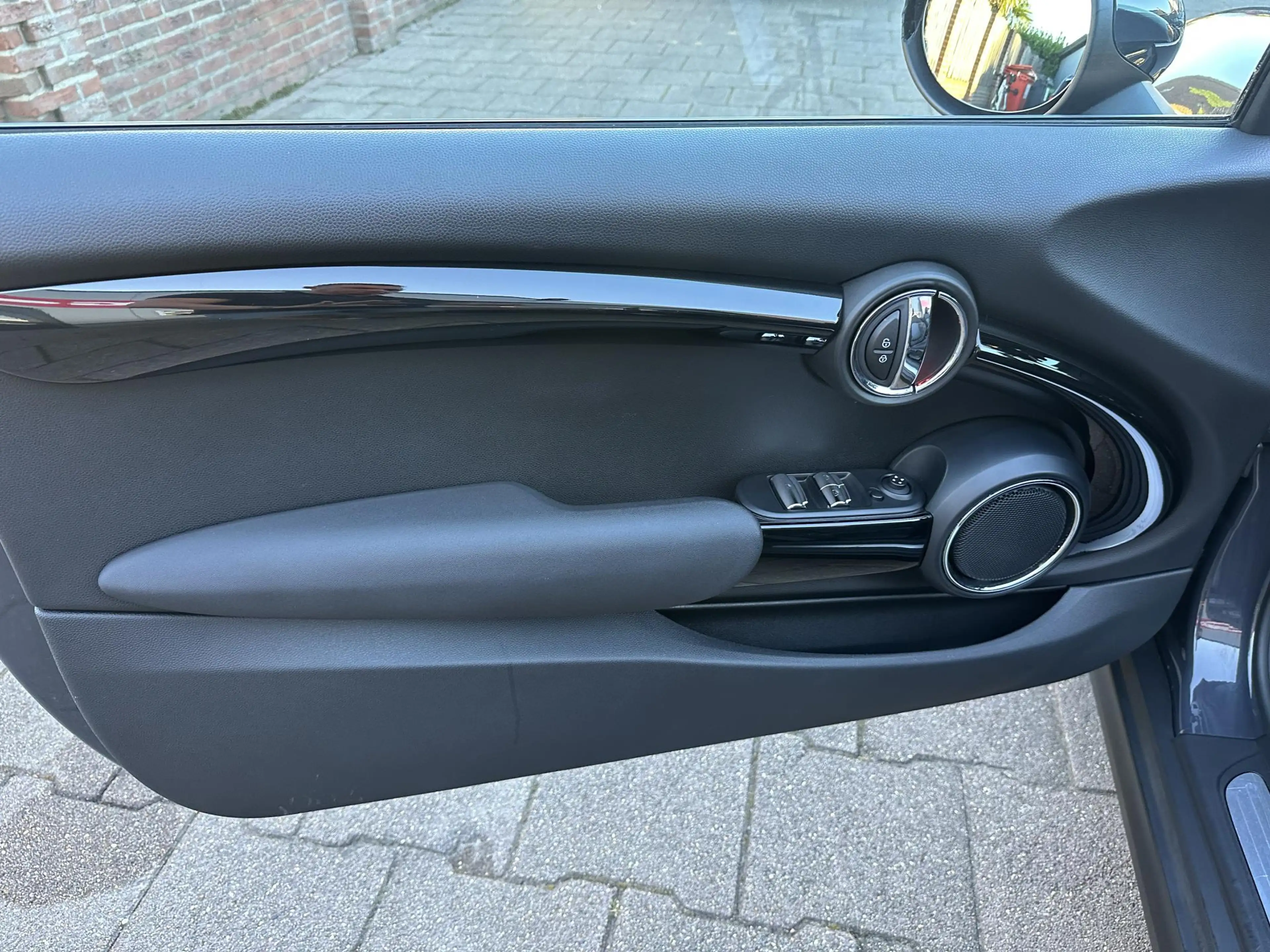 MINI John Cooper Works Cabrio Mini 2.0 S JCW — photo 20