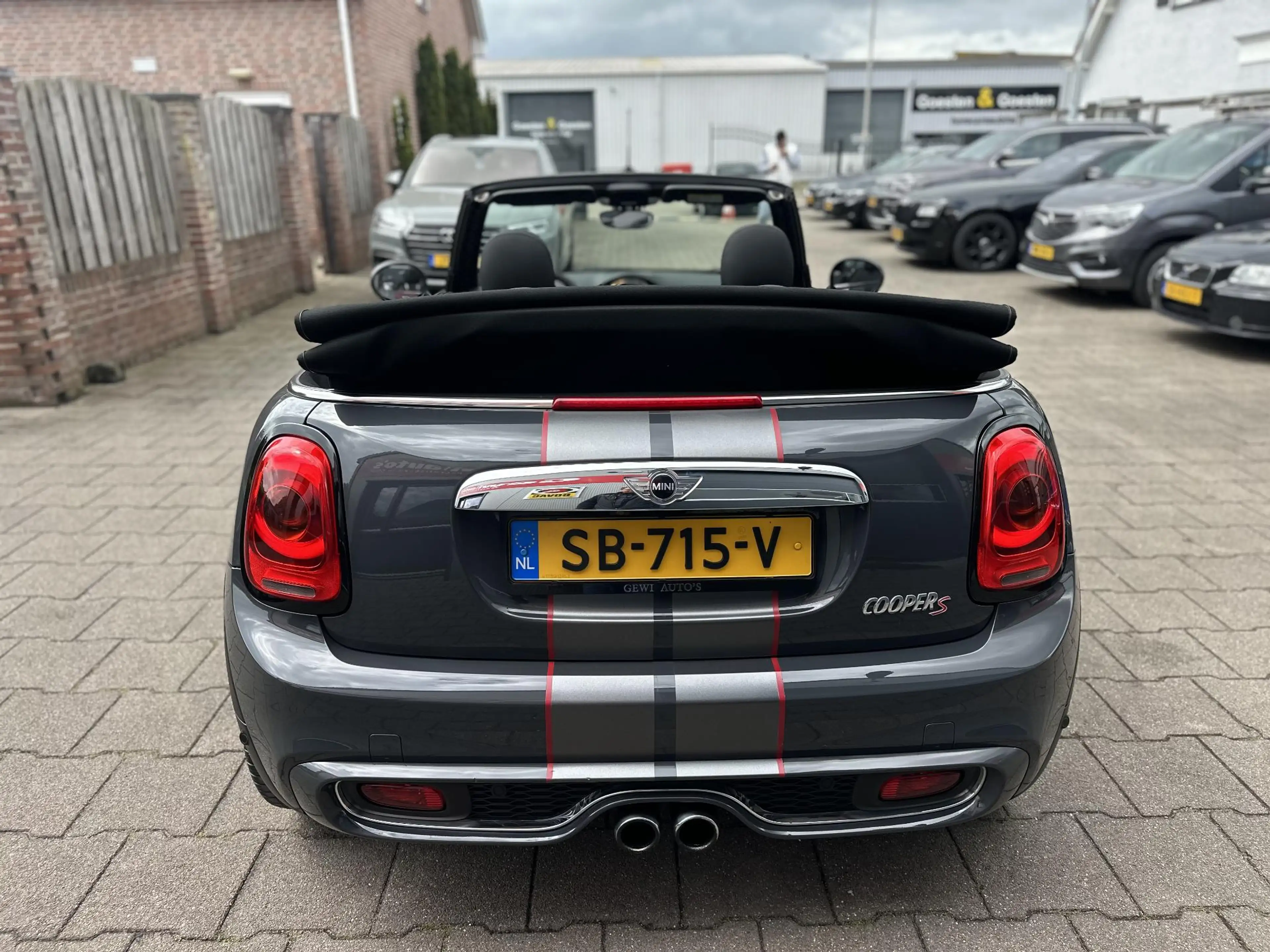 MINI John Cooper Works Cabrio Mini 2.0 S JCW — photo 30
