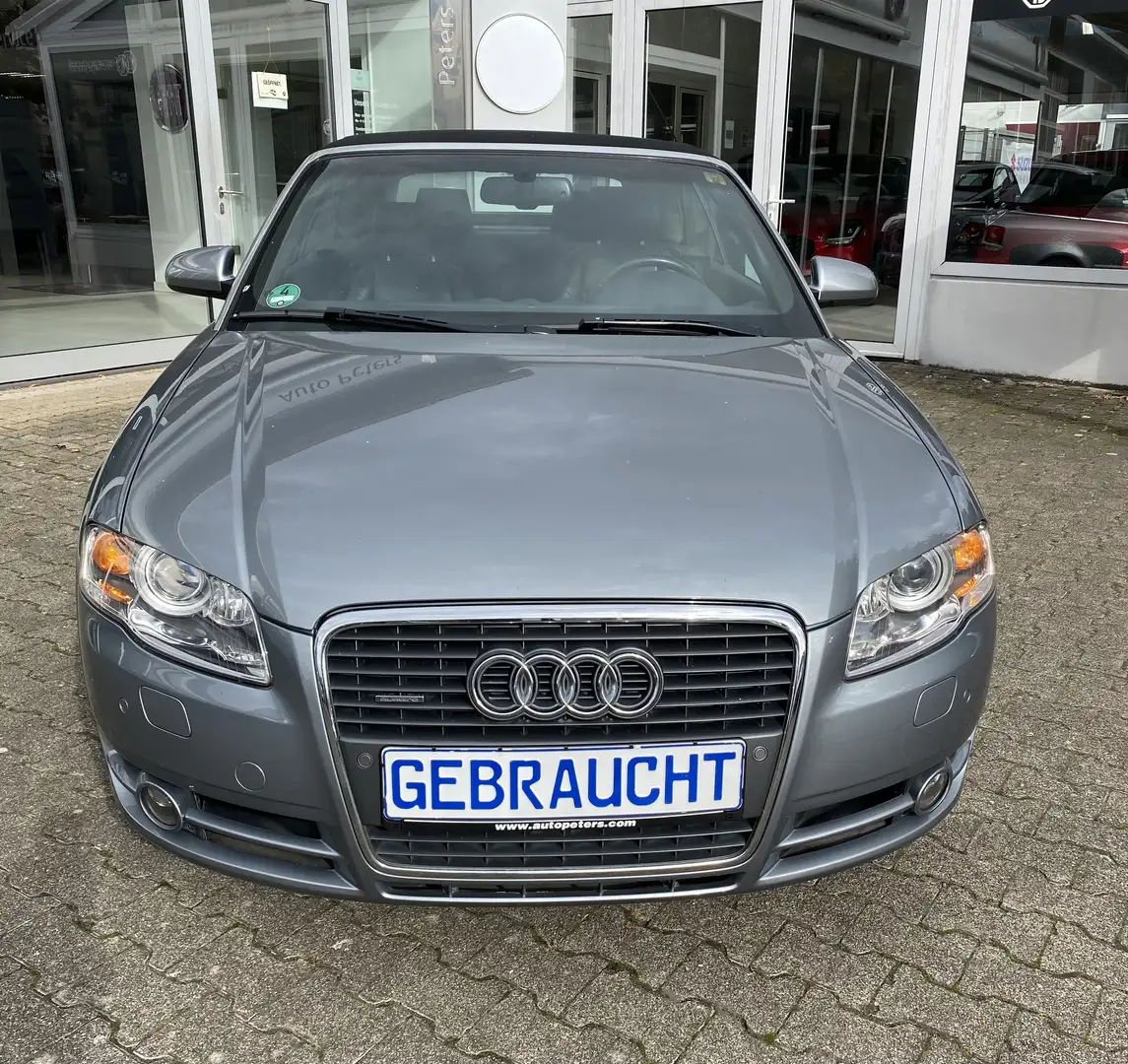 Audi A4 A4 Cabrio Cabriolet 3.0 TDI DPF quattro tiptronic Silber - 2