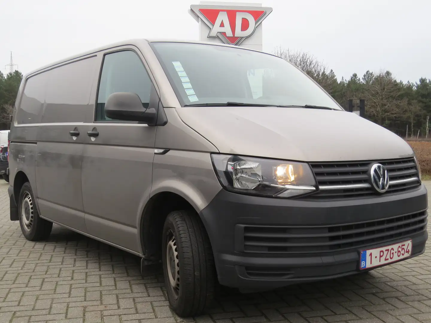 Volkswagen Transporter Grijs - 2