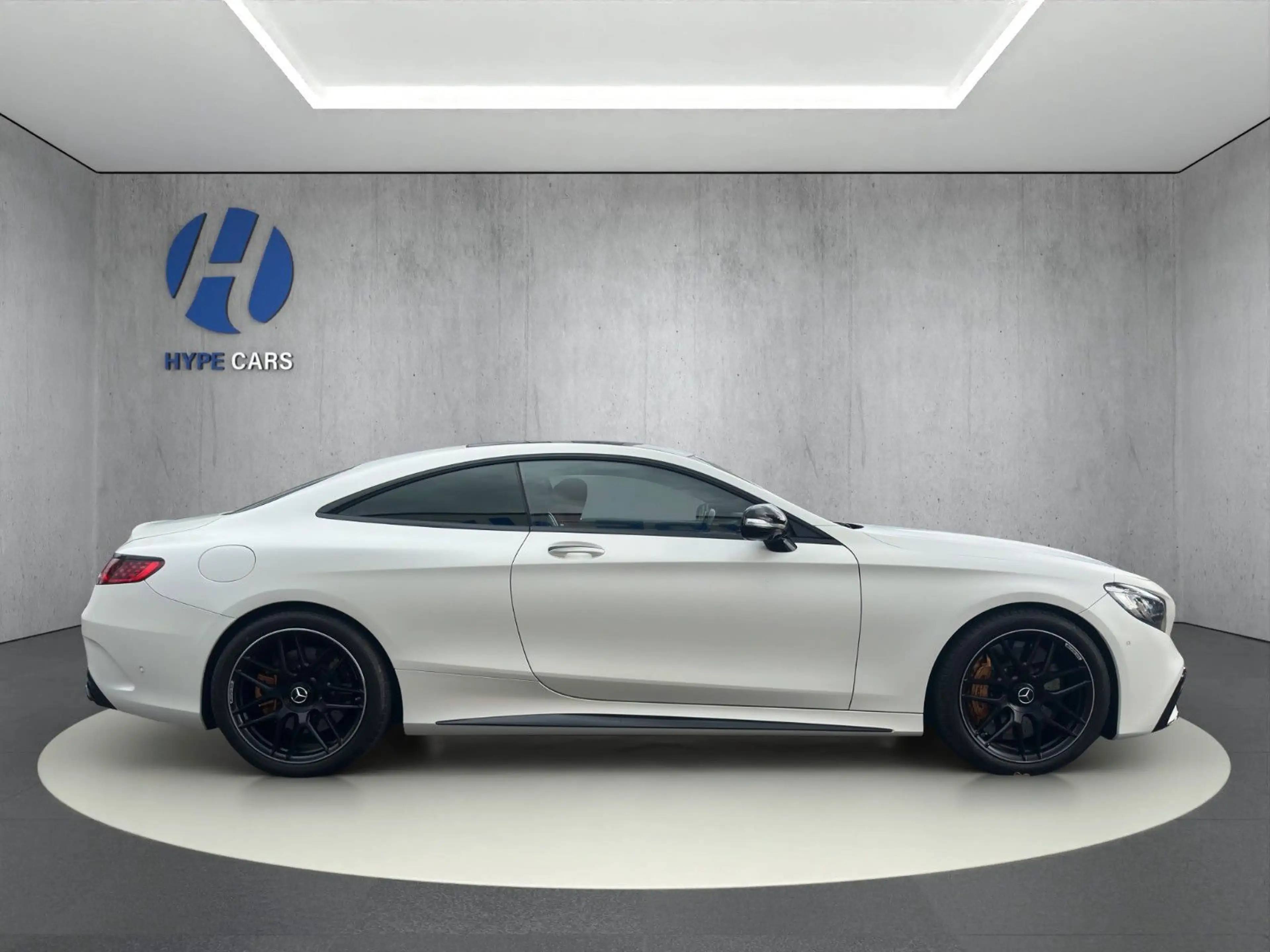 Mercedes-Benz S 63 AMG 4M Pano DTR 360° HUD Burm. Night P. LHZ — photo 7