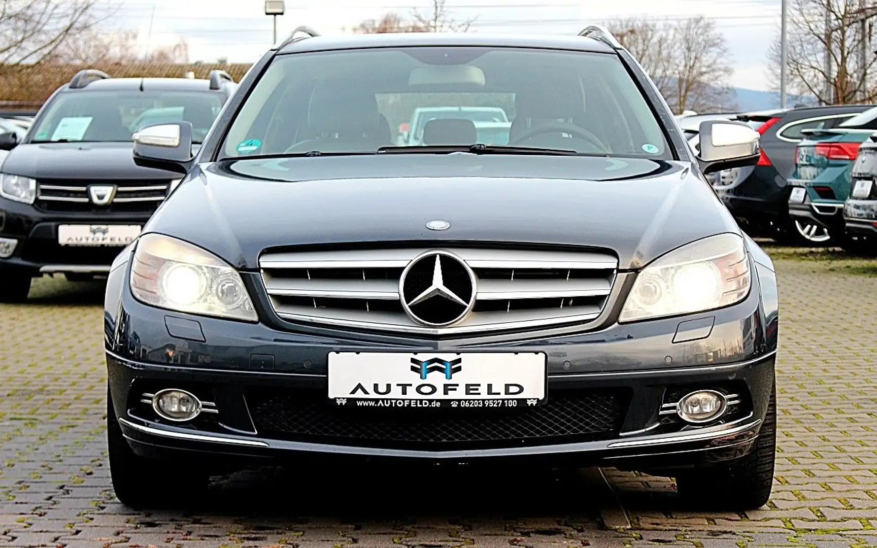 Mercedes-Benz C 200 CDI AVANTGARDE/SHEFT/XENON/NAVI/BT/PDC/ Šedá - 2