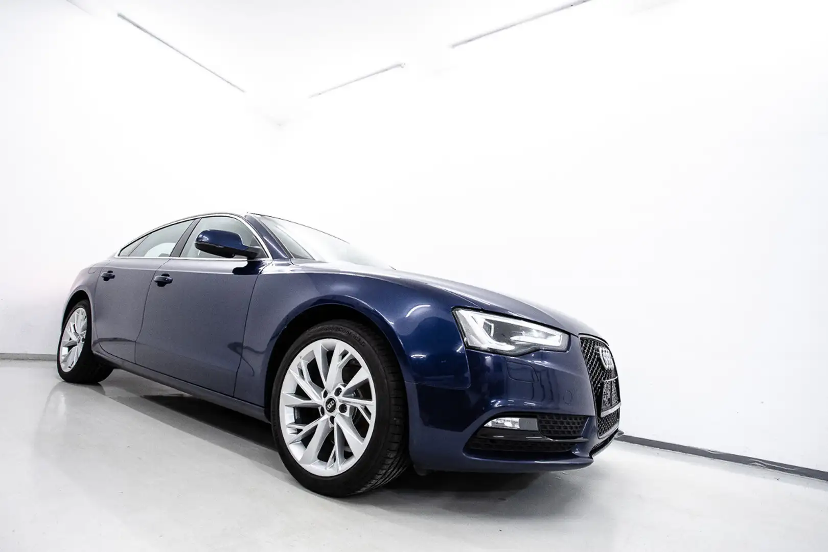 Audi A5 SB 2,0 TDI | Xenon | Schiebedach Blau - 1