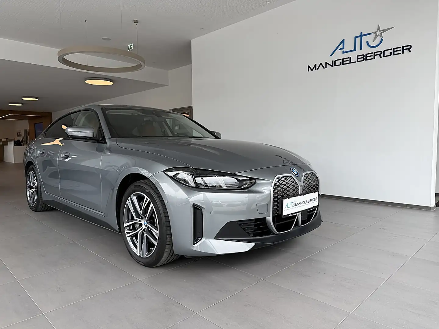 BMW i4 eDrive40 Gran Coupe Grau - 1