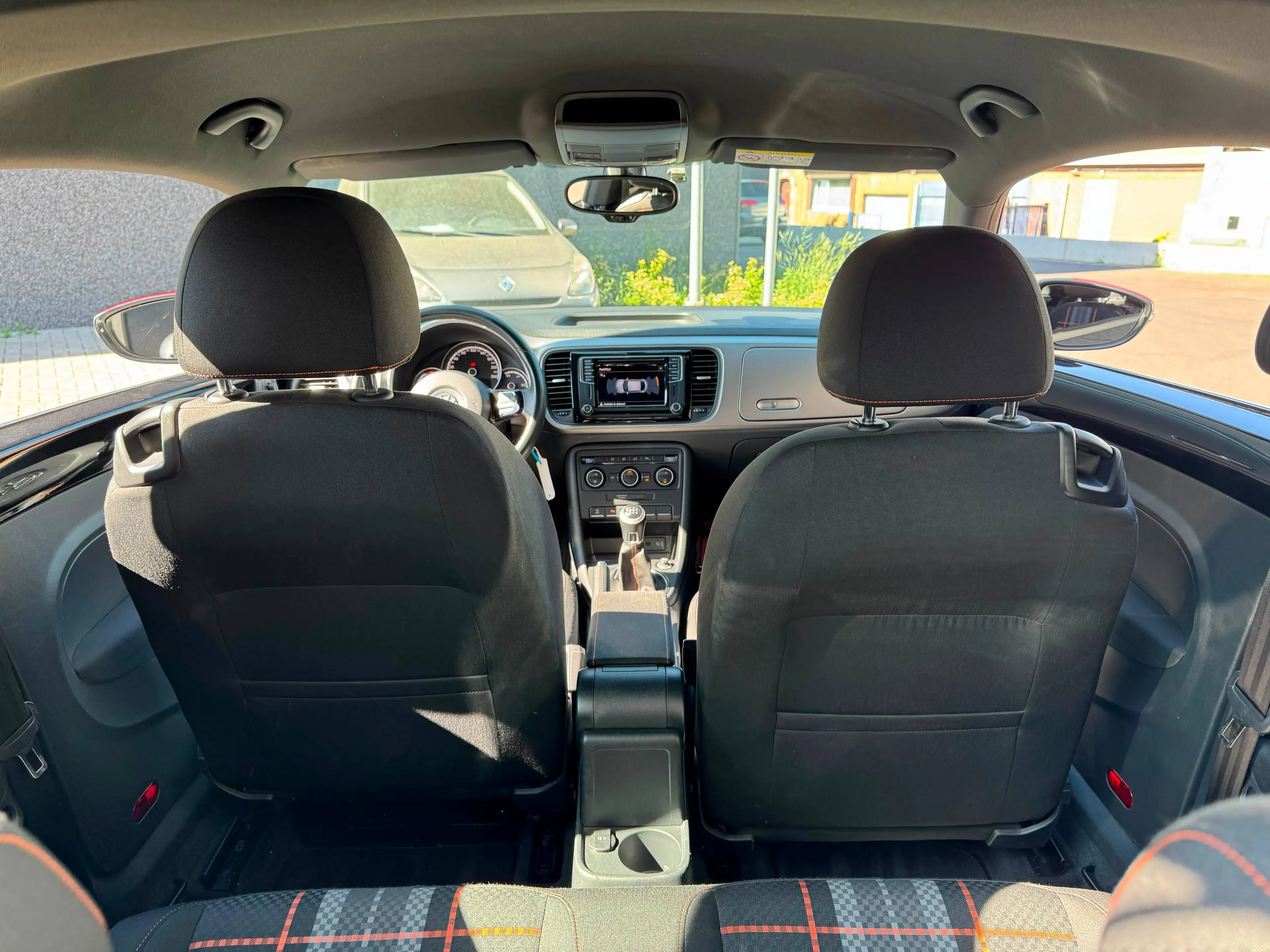 Volkswagen Beetle Beetle 1.2 TSI Club — photo 12
