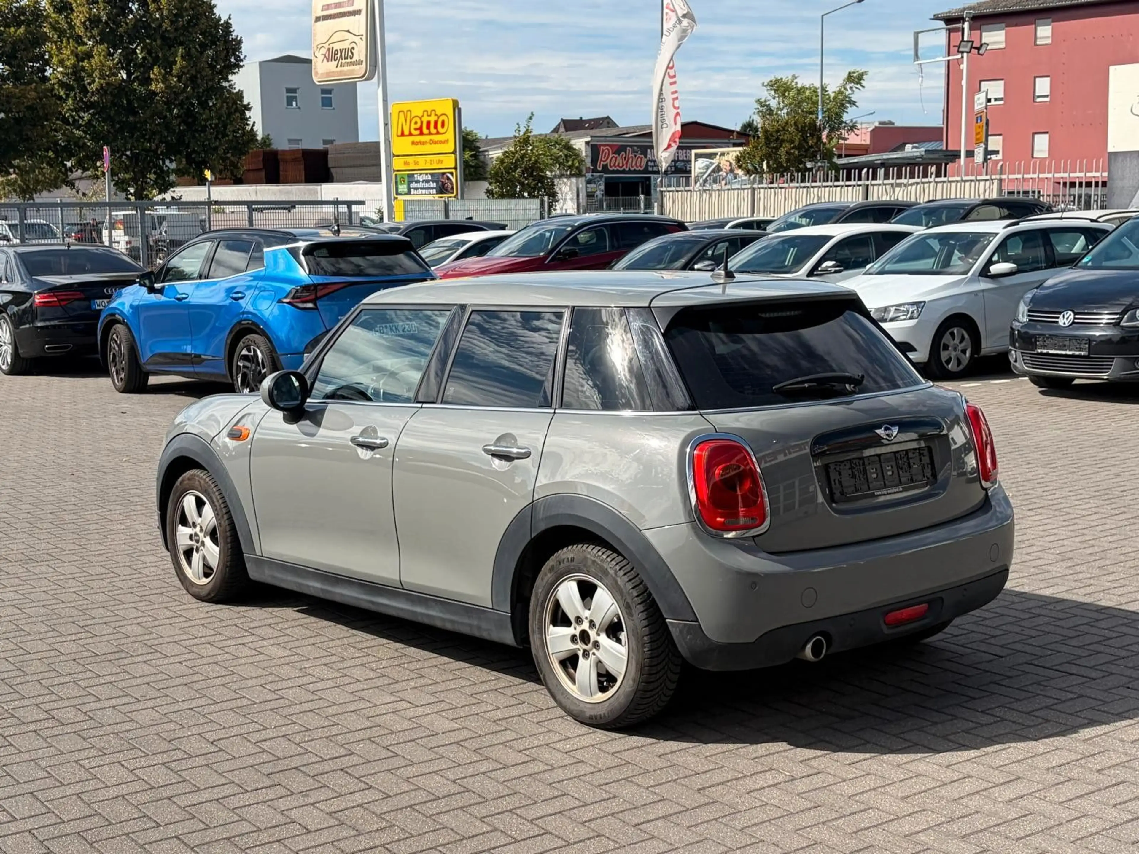 MINI Cooper D Mini 5-trg. Cooper D Salt Sportpaket — photo 4