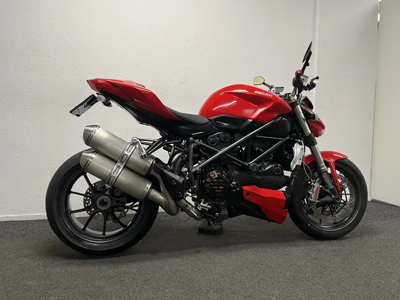Ducati Streetfighter - foto 5