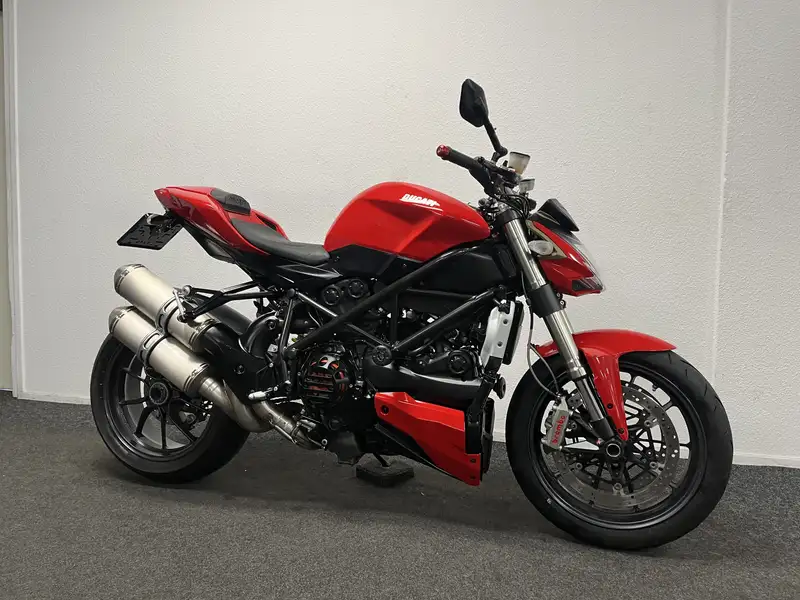 Ducati Streetfighter - foto 4