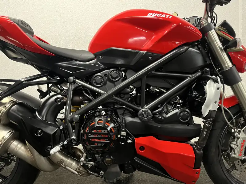 Ducati Streetfighter - foto 7