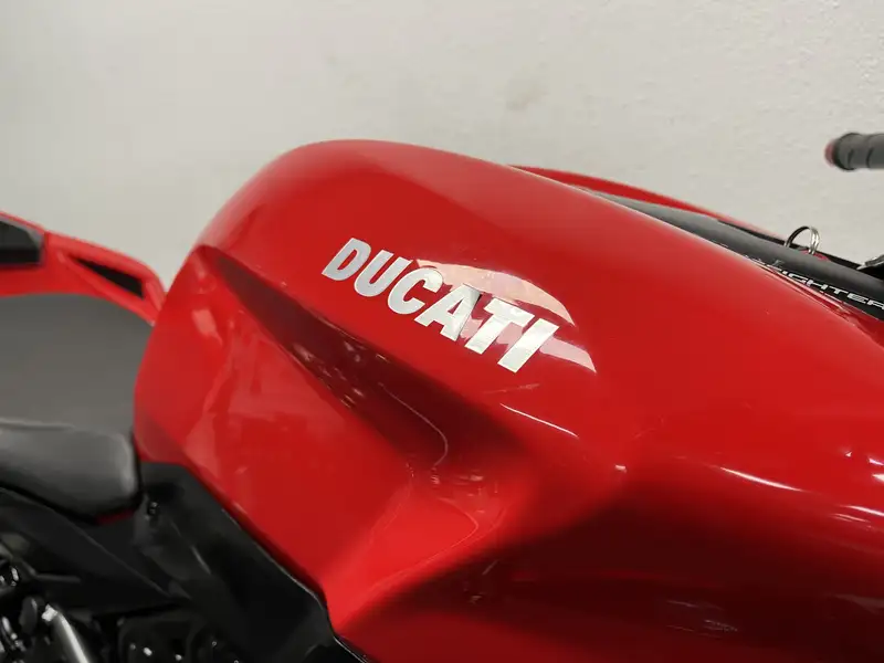 Ducati Streetfighter - foto 3
