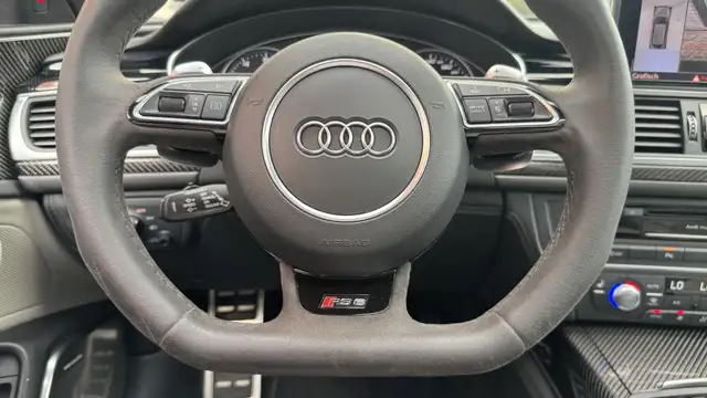 Audi RS6 view 18