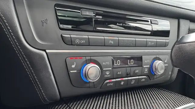 Audi RS6 view 19