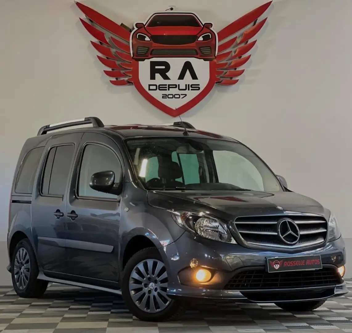 Mercedes-Benz Citan 114CH TOURER EDITION Gris - 1