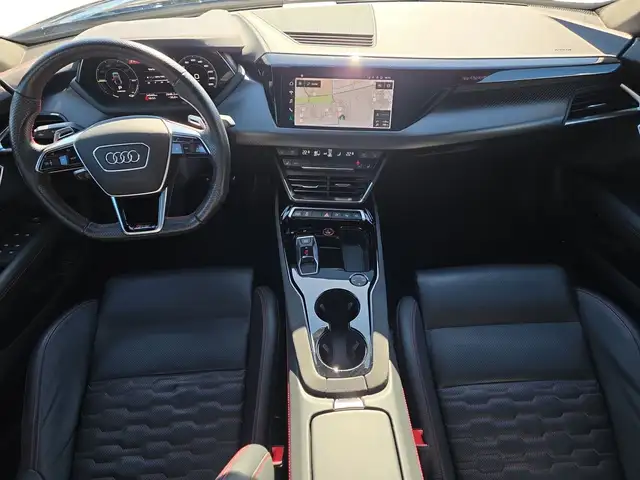 Audi E-Tron GT view 8