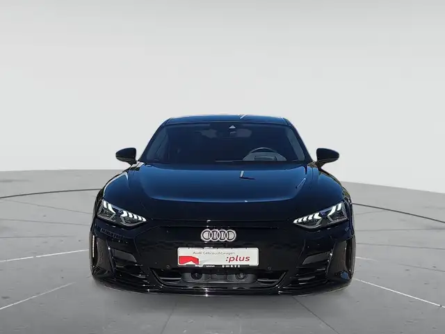 Audi E-Tron GT view 2