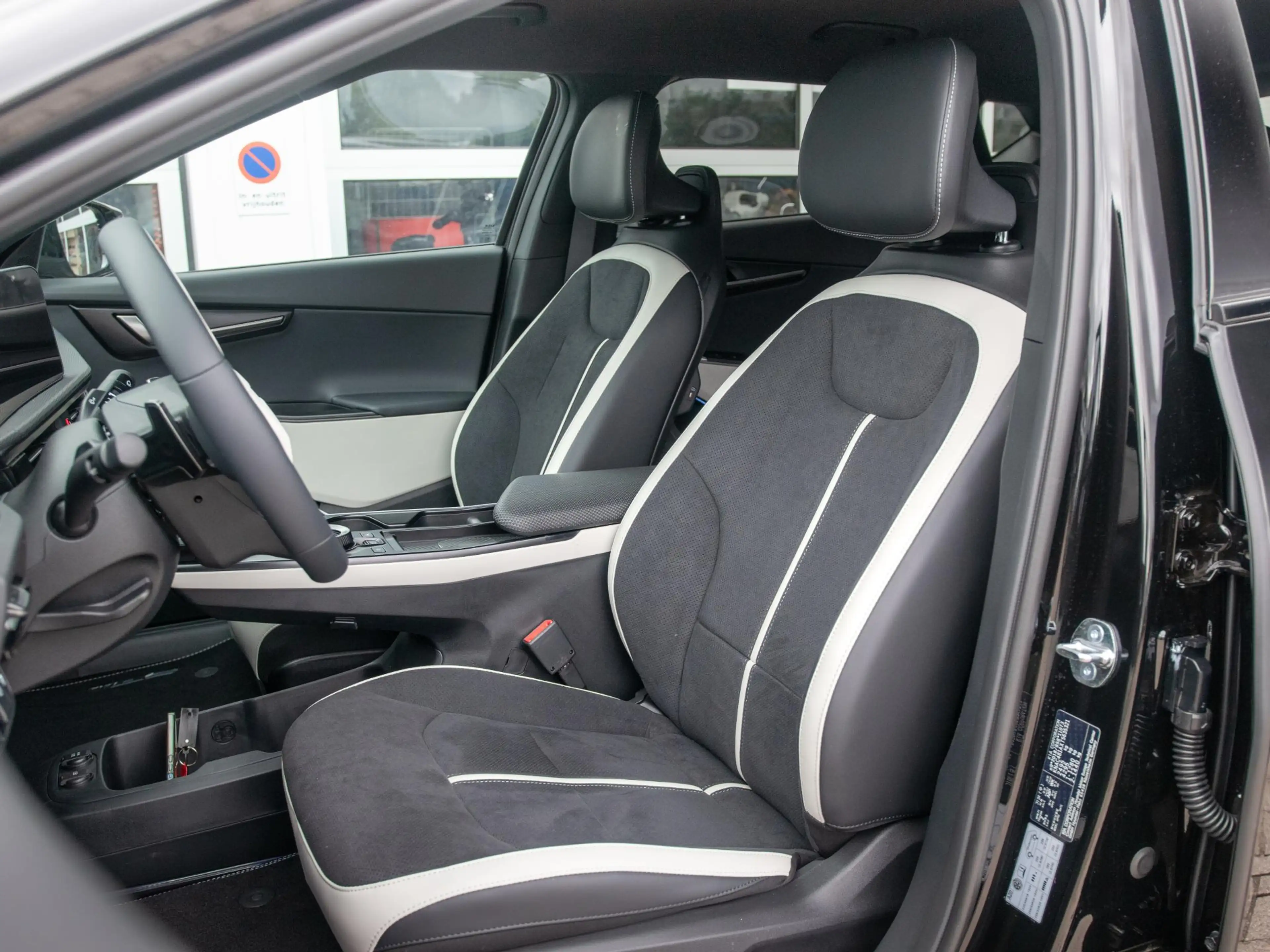 Kia EV6 GT-Line Business Edition 84 kWh | Actieprijs* | Na — photo 11
