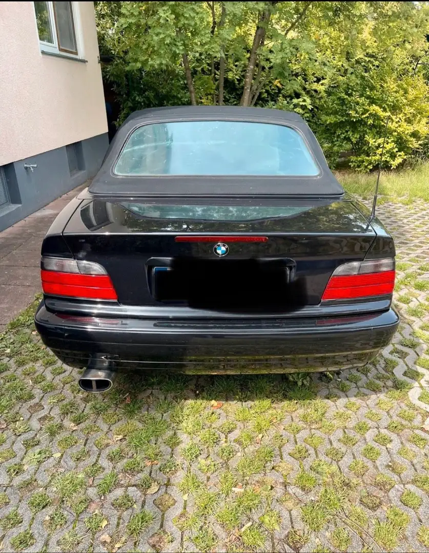BMW 318 318i Noir - 2