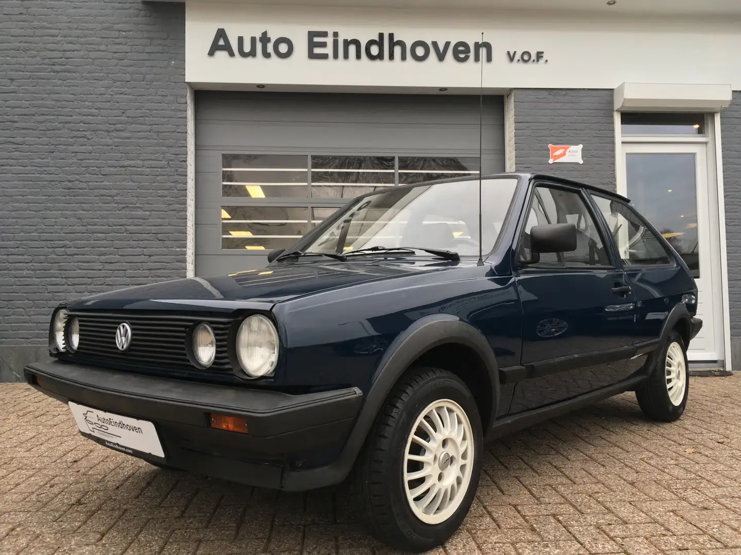 Volkswagen Polo 1.3 Coupe,Orig NL oldtimer,1989 €3995,- Blauw - 1
