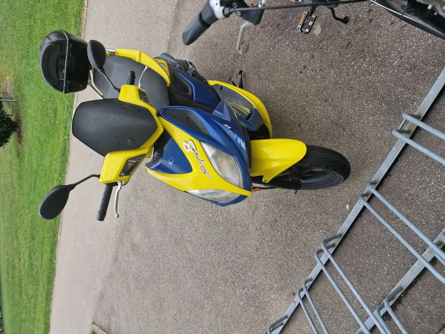 Kymco Super 8 50cc/4T Galben - 1