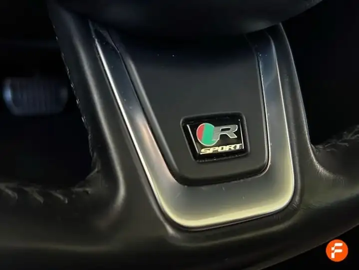 Jaguar XF 2015, foto 16