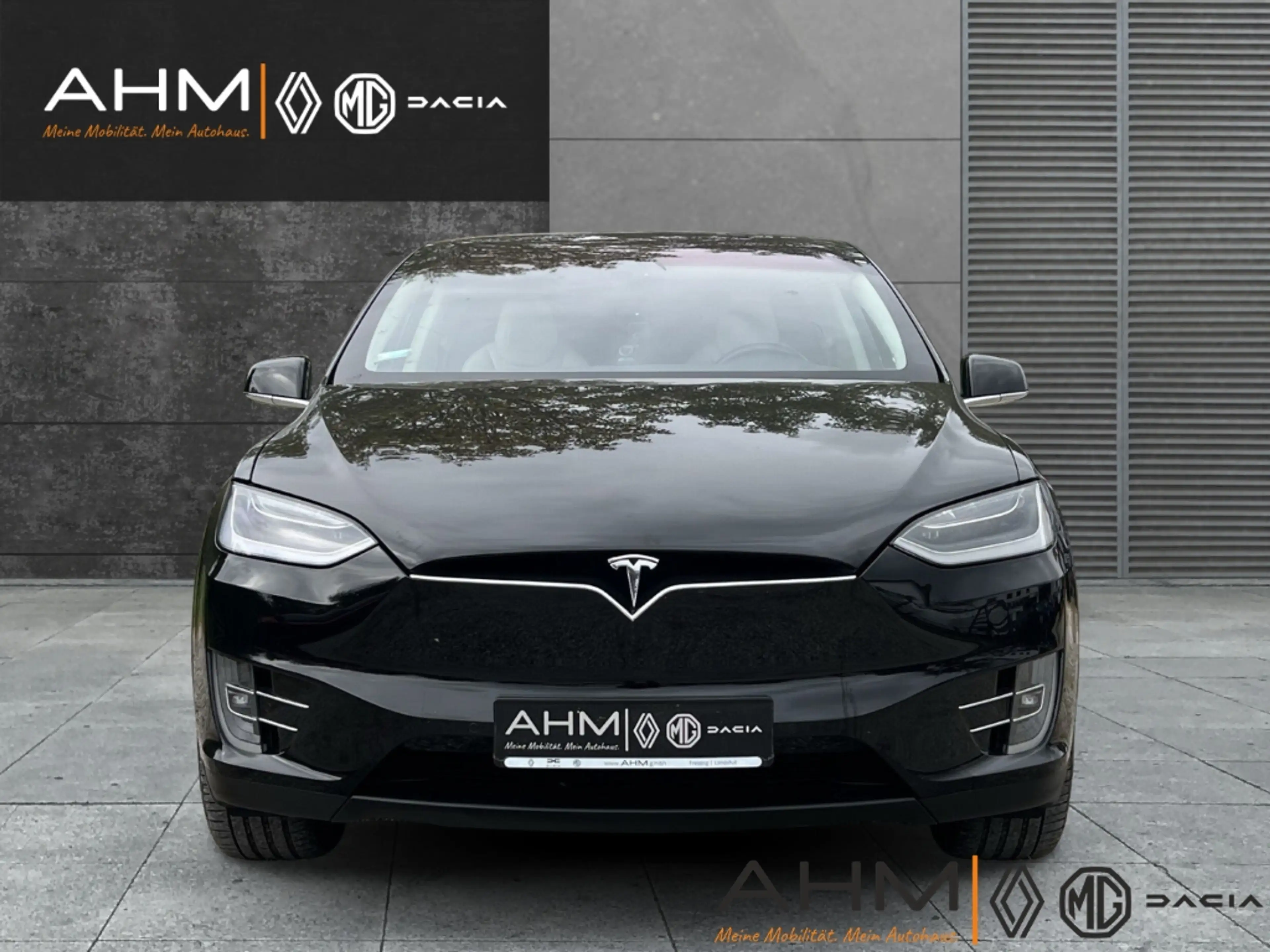 Tesla Model X AWD DUAL LONG RANGE GEWERBE/HÄNDLER — photo 3
