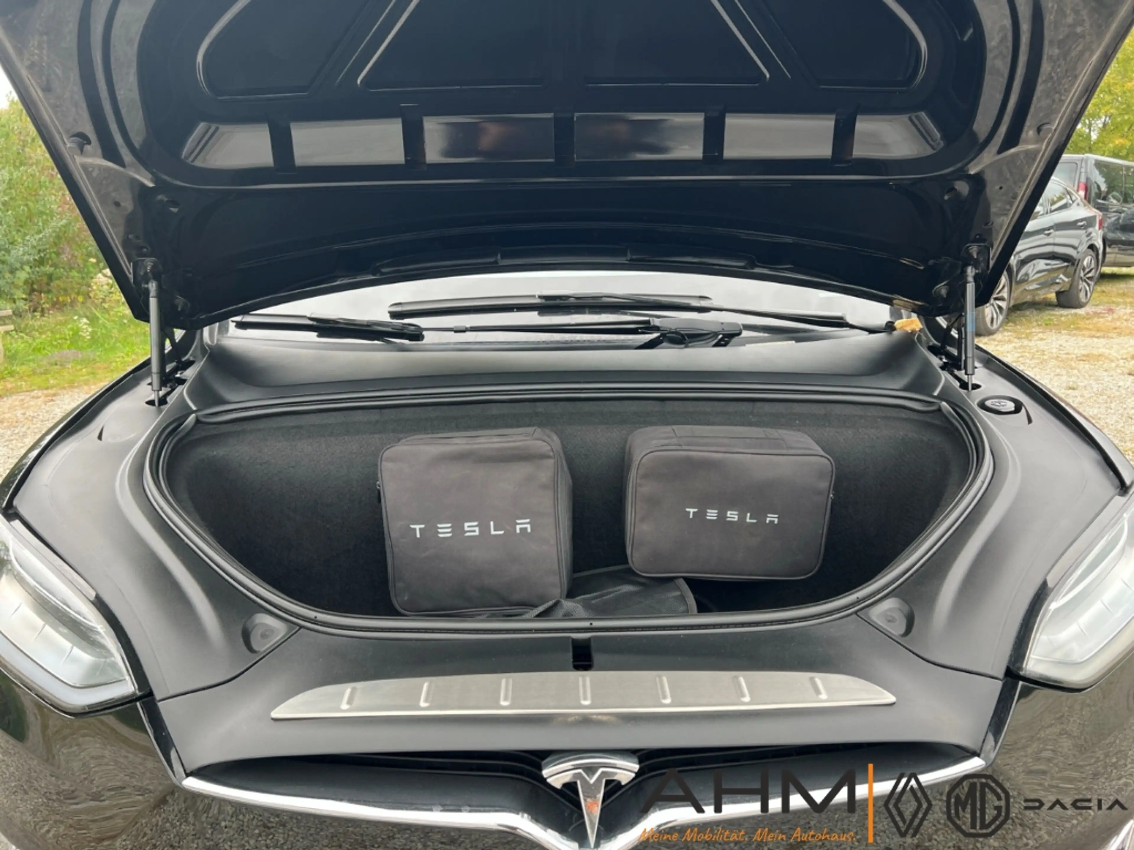 Tesla Model X AWD DUAL LONG RANGE GEWERBE/HÄNDLER — photo 27