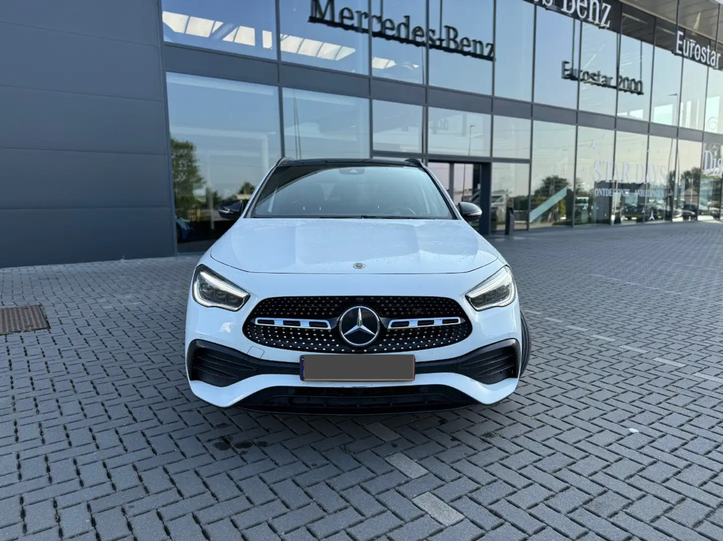 Mercedes-Benz GLA 200 d 4-Matic - 1