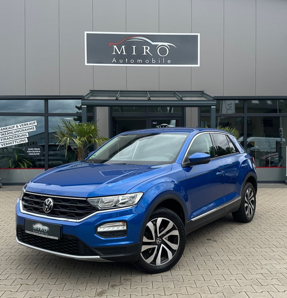 Volkswagen T-Roc 1.5 TSI DSG ACTIVE *17.000km *NAVI* — photo 3