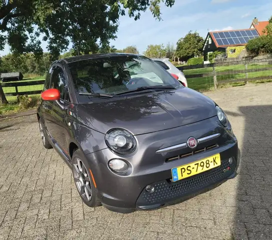 Fiat 500 view 5