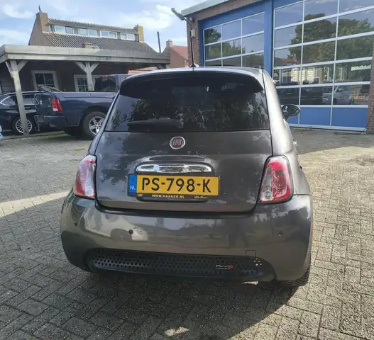 Fiat 500 view 7