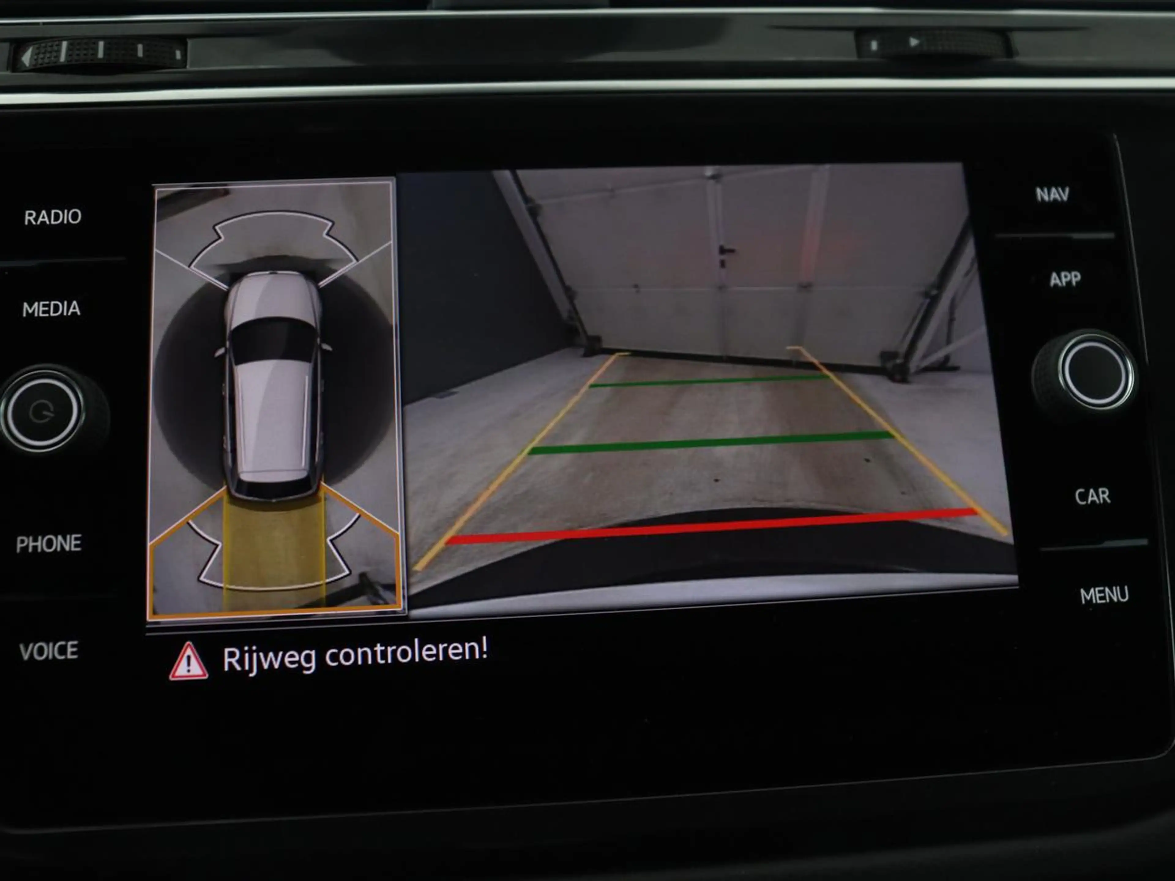 Volkswagen Tiguan 1.5 TSI R-Line Business+ | R-line | Panoramadak | — photo 20