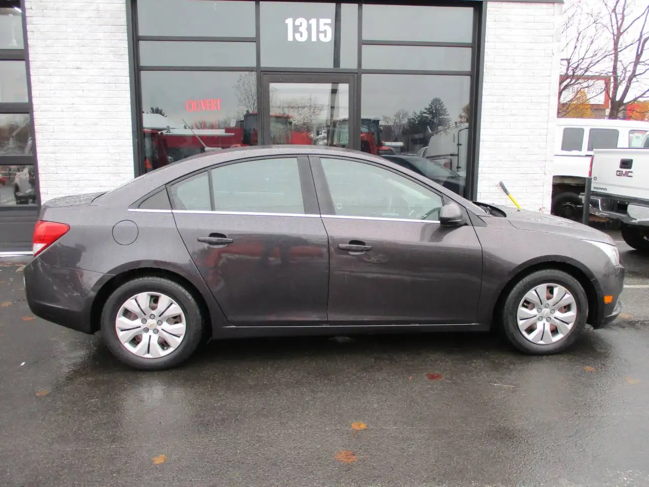 Chevrolet Cruze снимка Chevrolet Cruze