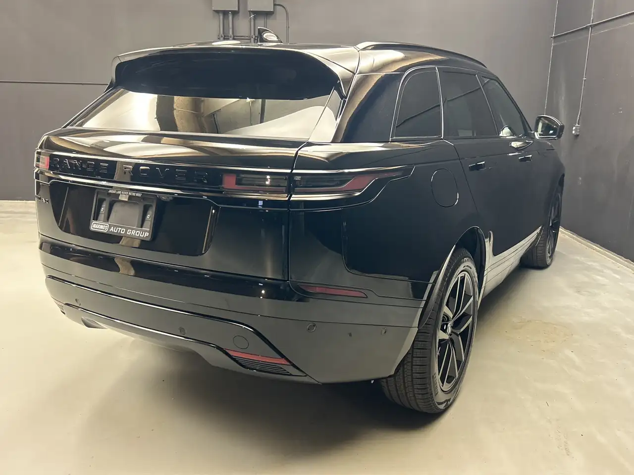 Land Rover Range Rover Velar снимка Land Rover Range Rover Velar