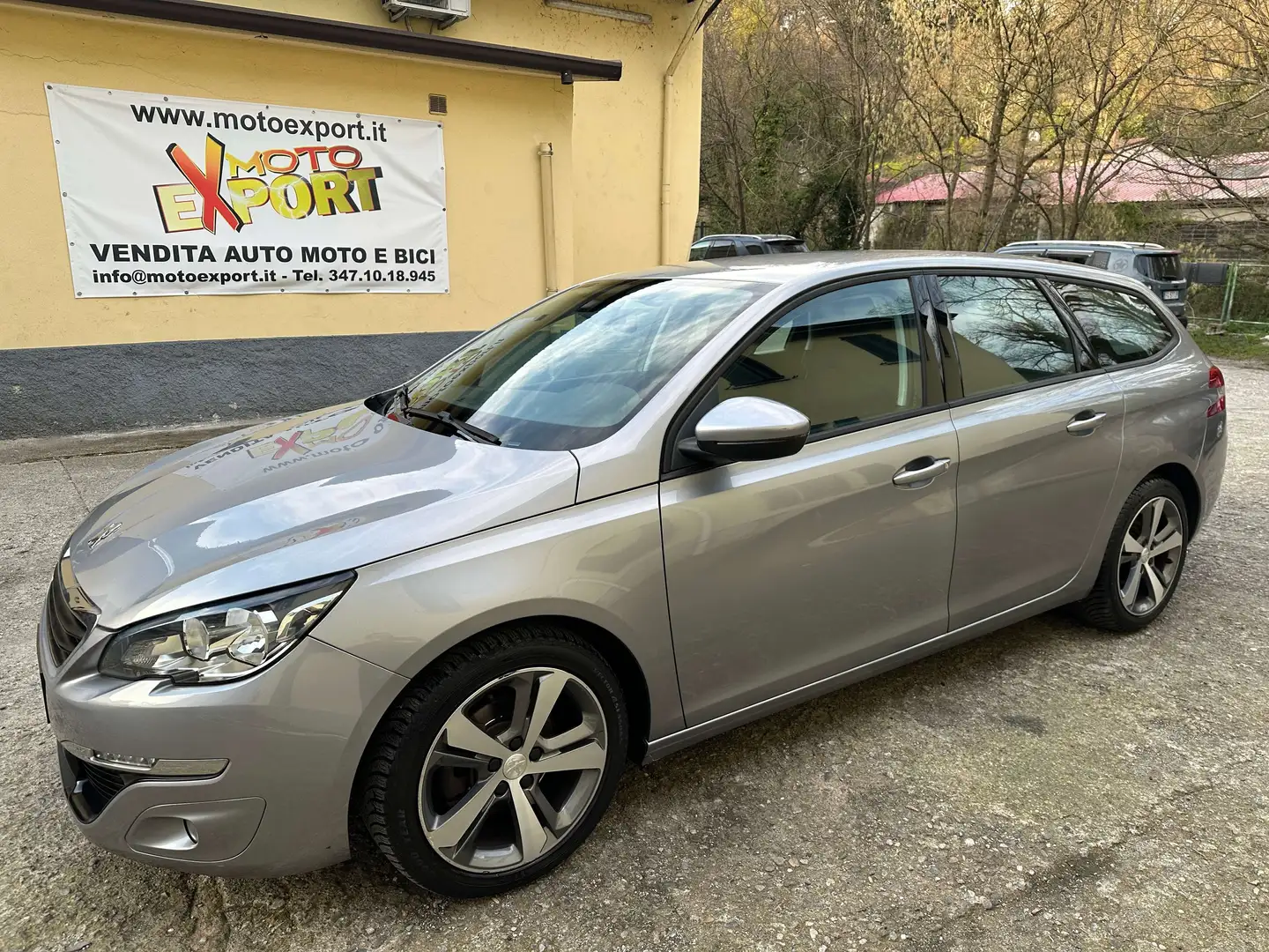 Peugeot 308 308 SW 1.6 e-hdi 8v Allure s Gris - 1