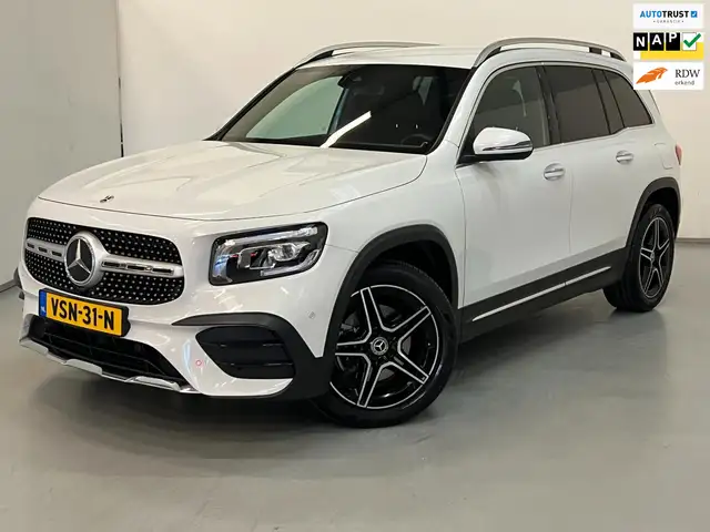 Mercedes-Benz GLB 200 200d Van / AMG / 1e eig / Sfeerverlichting