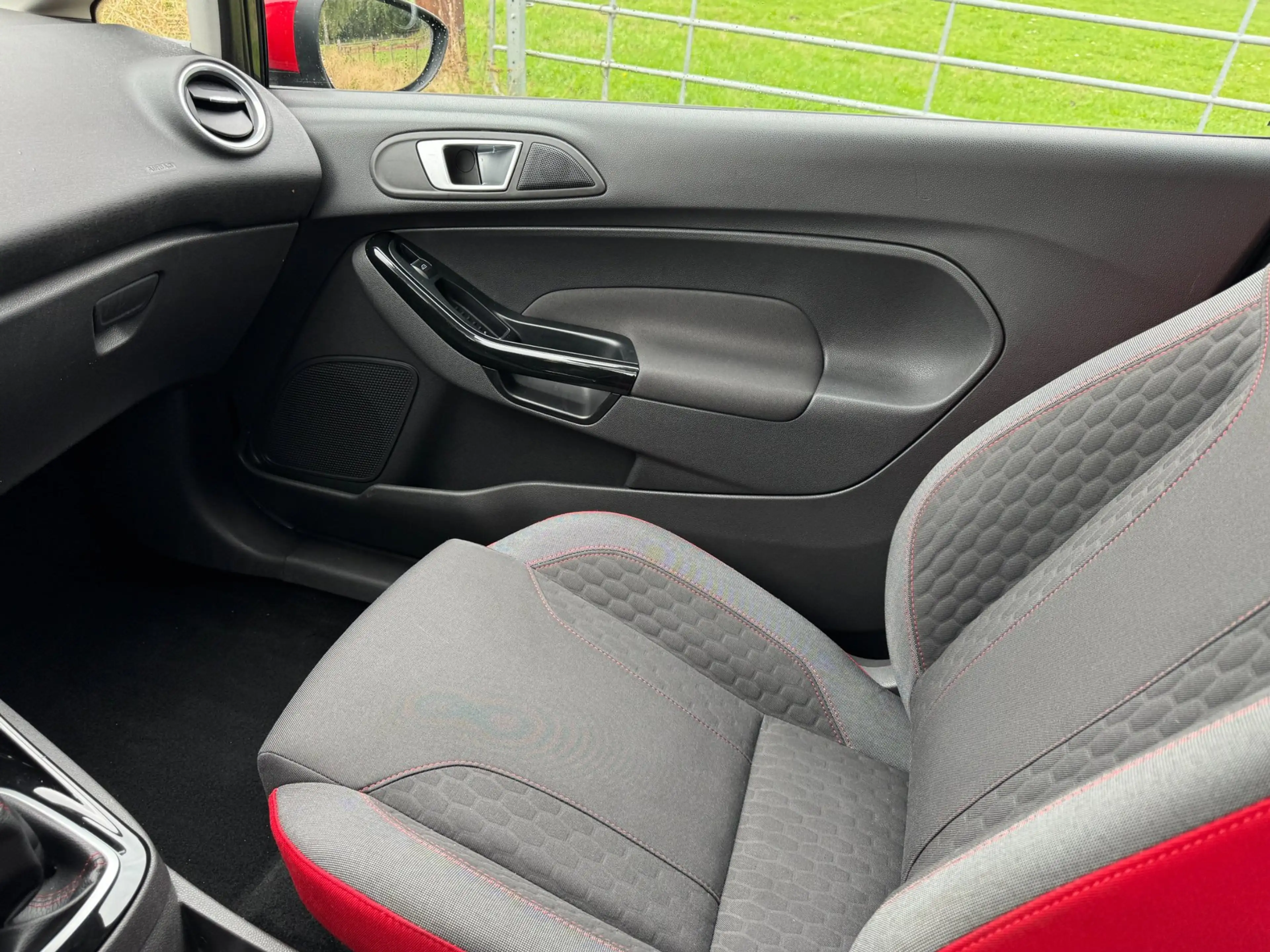 Ford Fiesta 1.0 EcoBoost Black Edition 140PK|Clima|Stoelverwar — photo 18