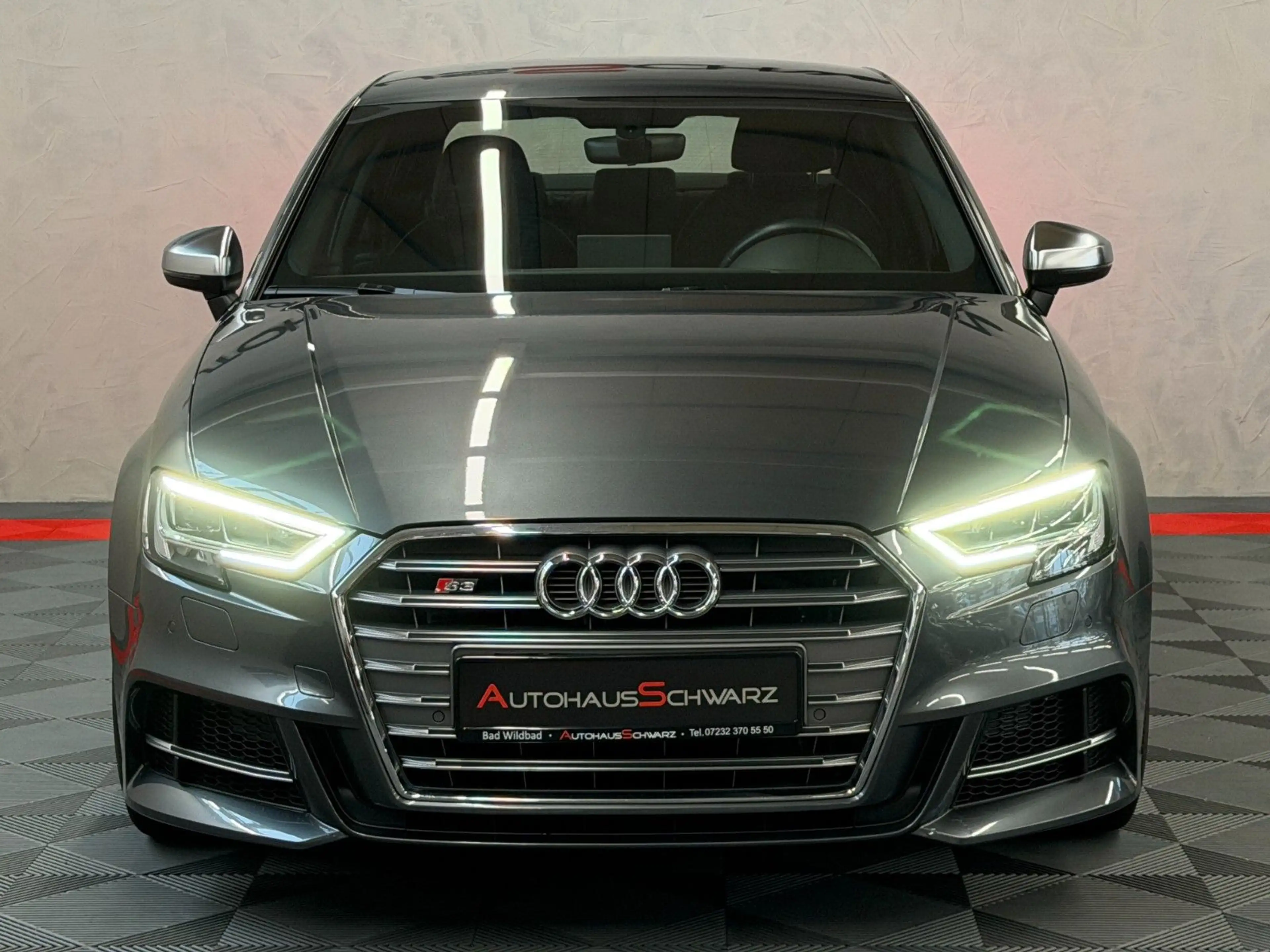 Audi S3 Lim. 2.0 TFSI quattro Led Navi T-Leder Tempo — photo 2