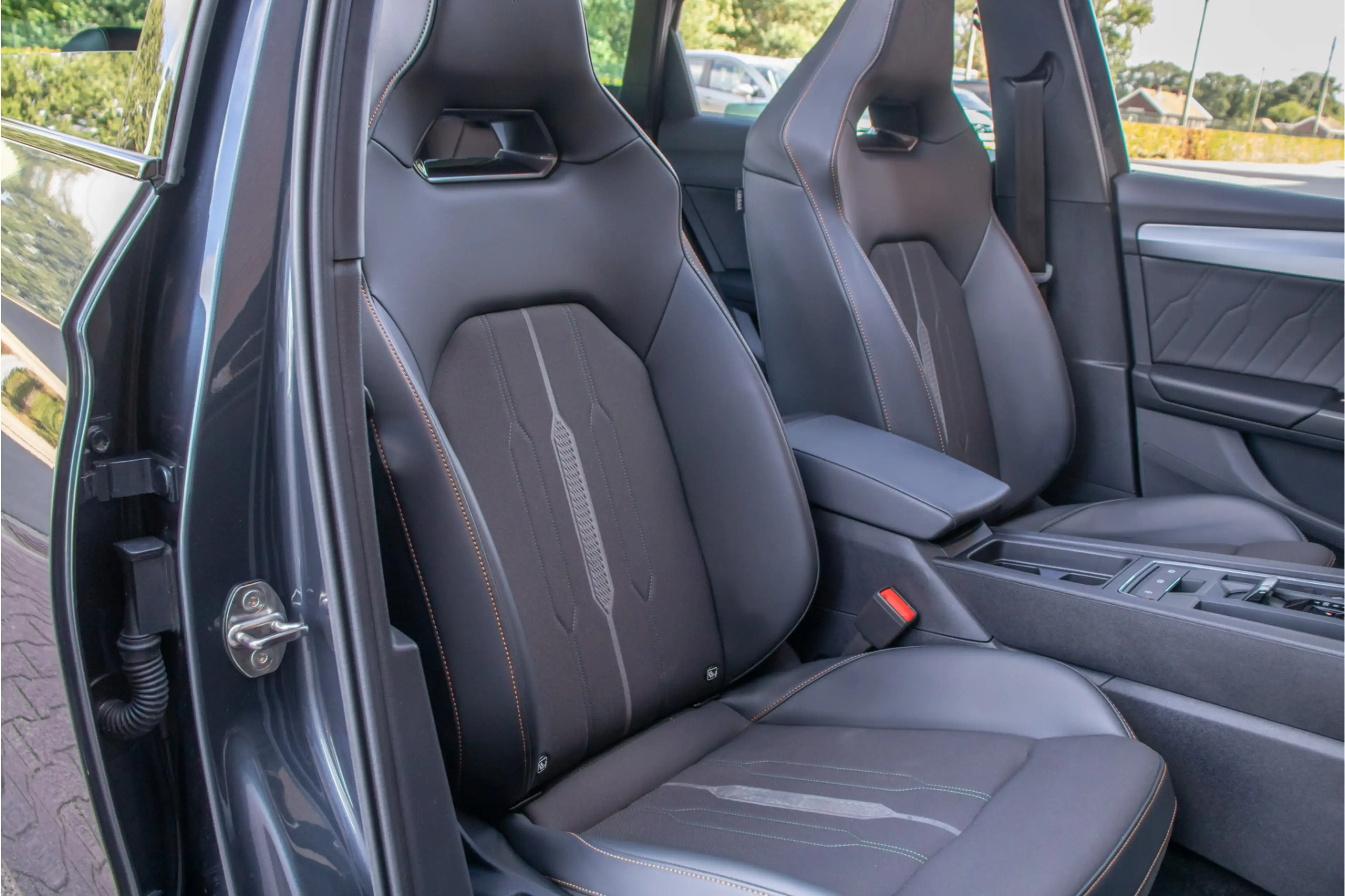 CUPRA Leon 1.4 e-Hybrid 245pk VZ, Panoramadak, Carplay, Stoel — photo 23