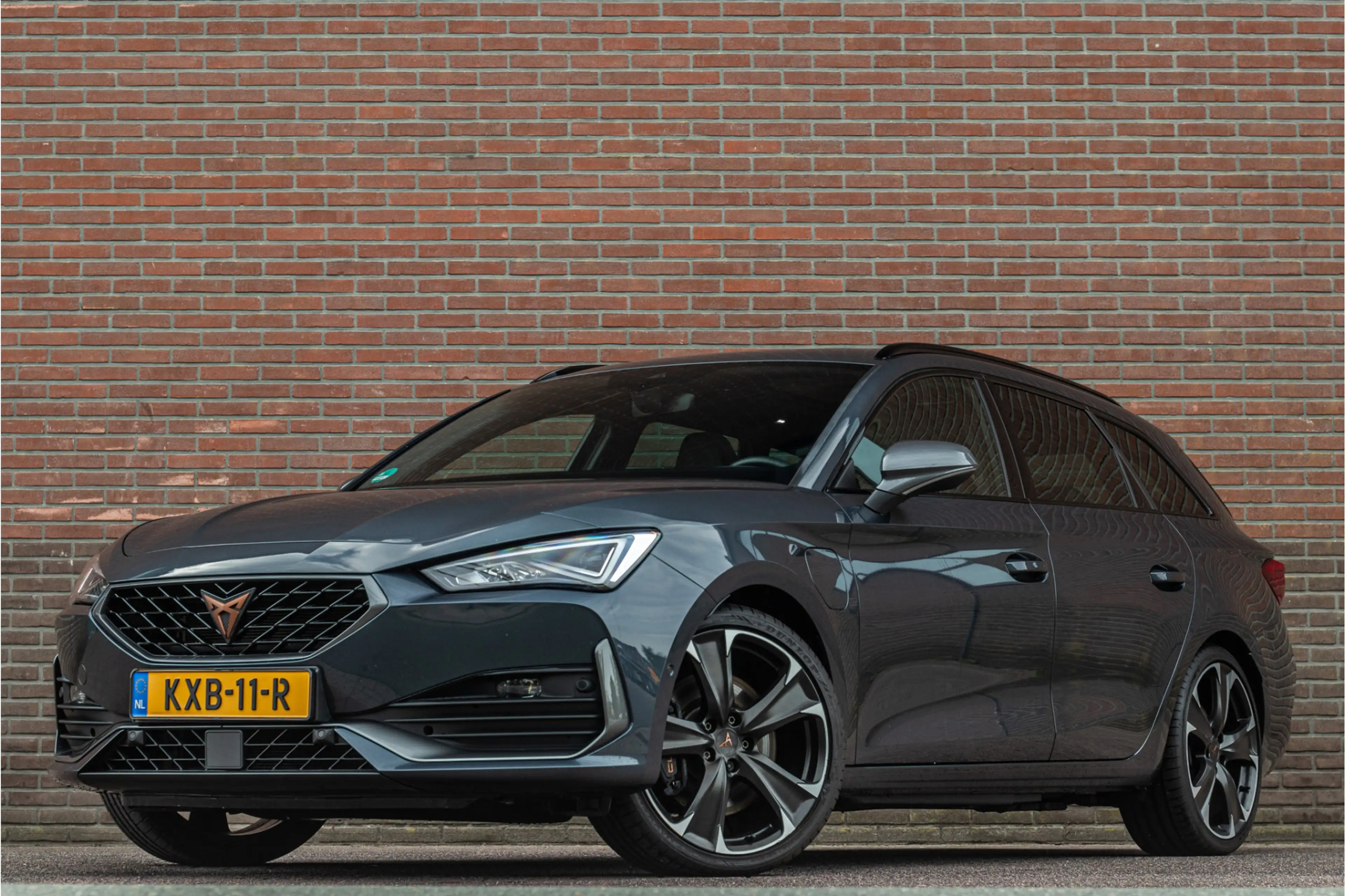 CUPRA Leon 1.4 e-Hybrid 245pk VZ, Panoramadak, Carplay, Stoel