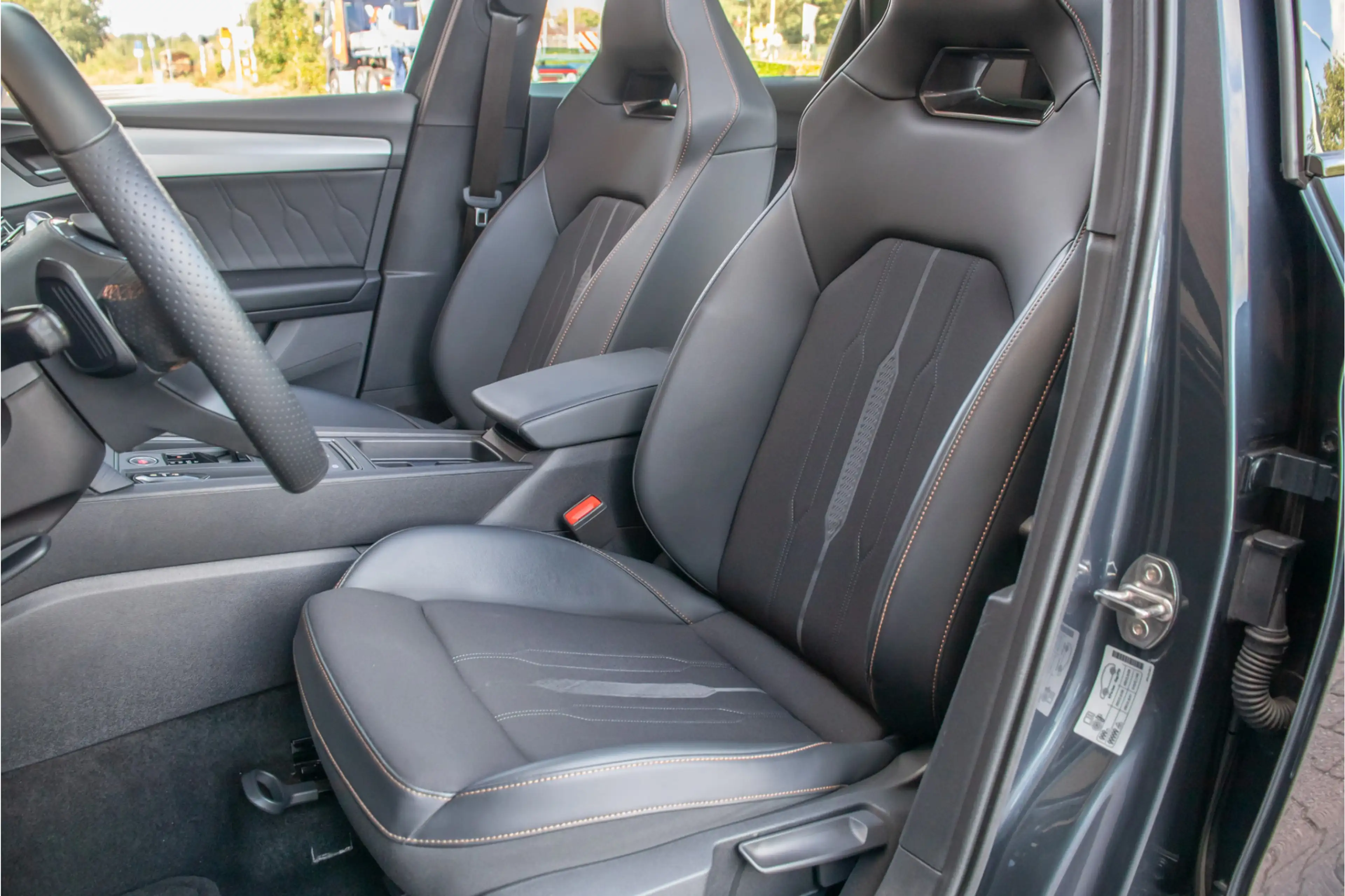 CUPRA Leon 1.4 e-Hybrid 245pk VZ, Panoramadak, Carplay, Stoel — photo 9