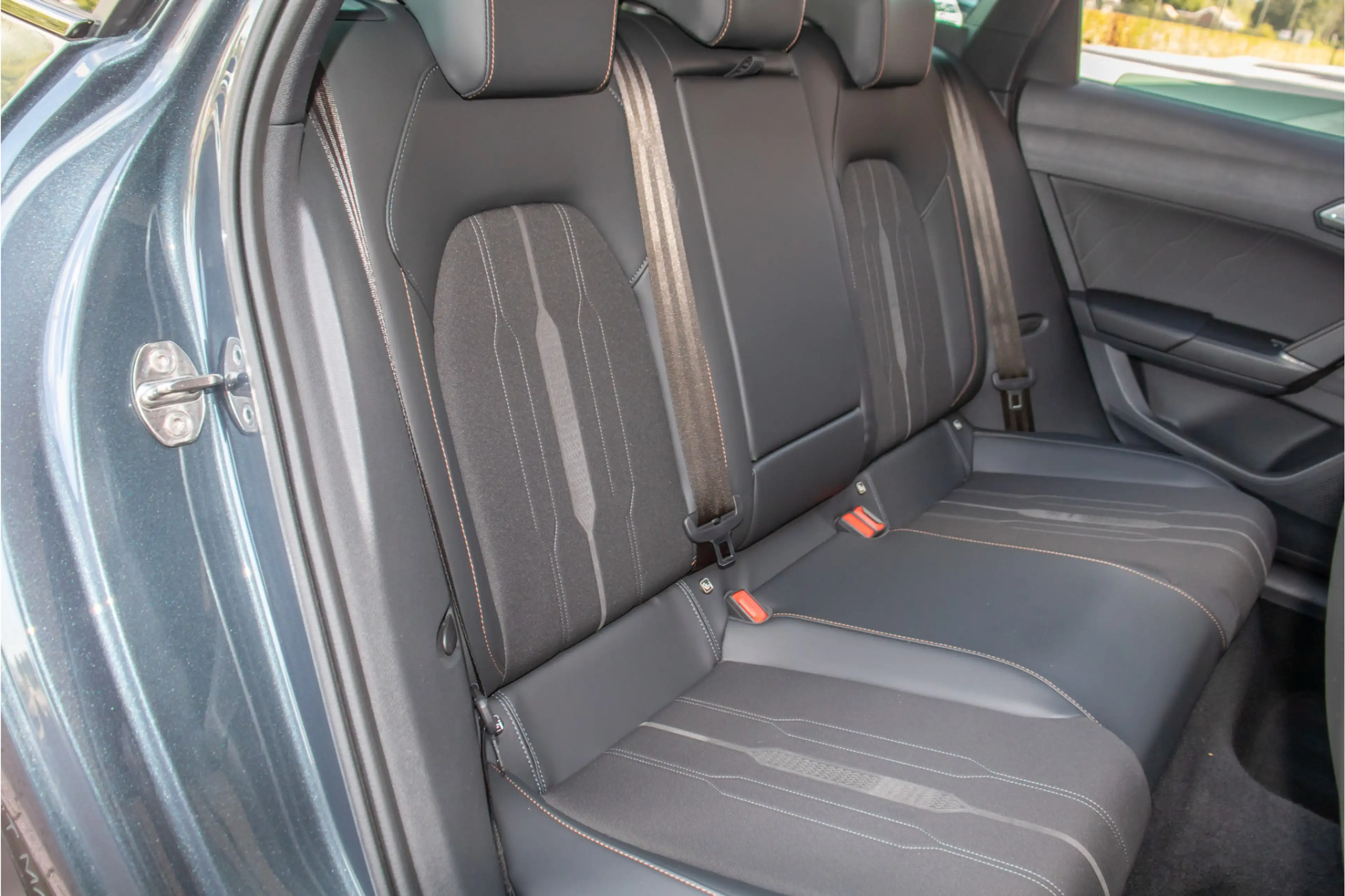 CUPRA Leon 1.4 e-Hybrid 245pk VZ, Panoramadak, Carplay, Stoel — photo 24