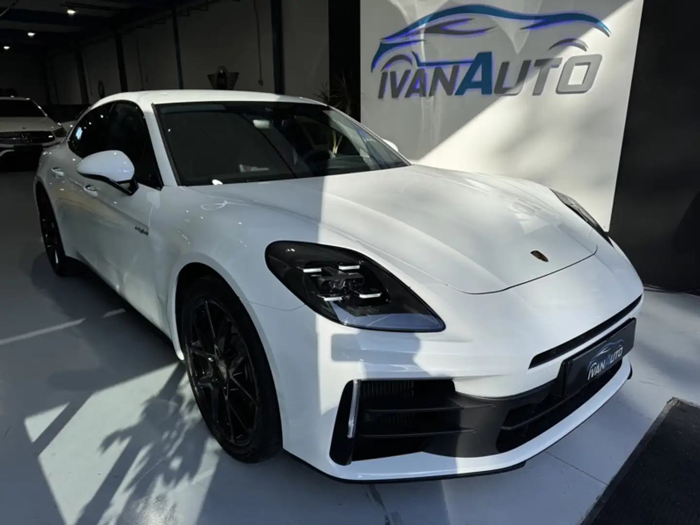 Porsche Panamera 4 E-Hybrid Aut. Blanco - 1