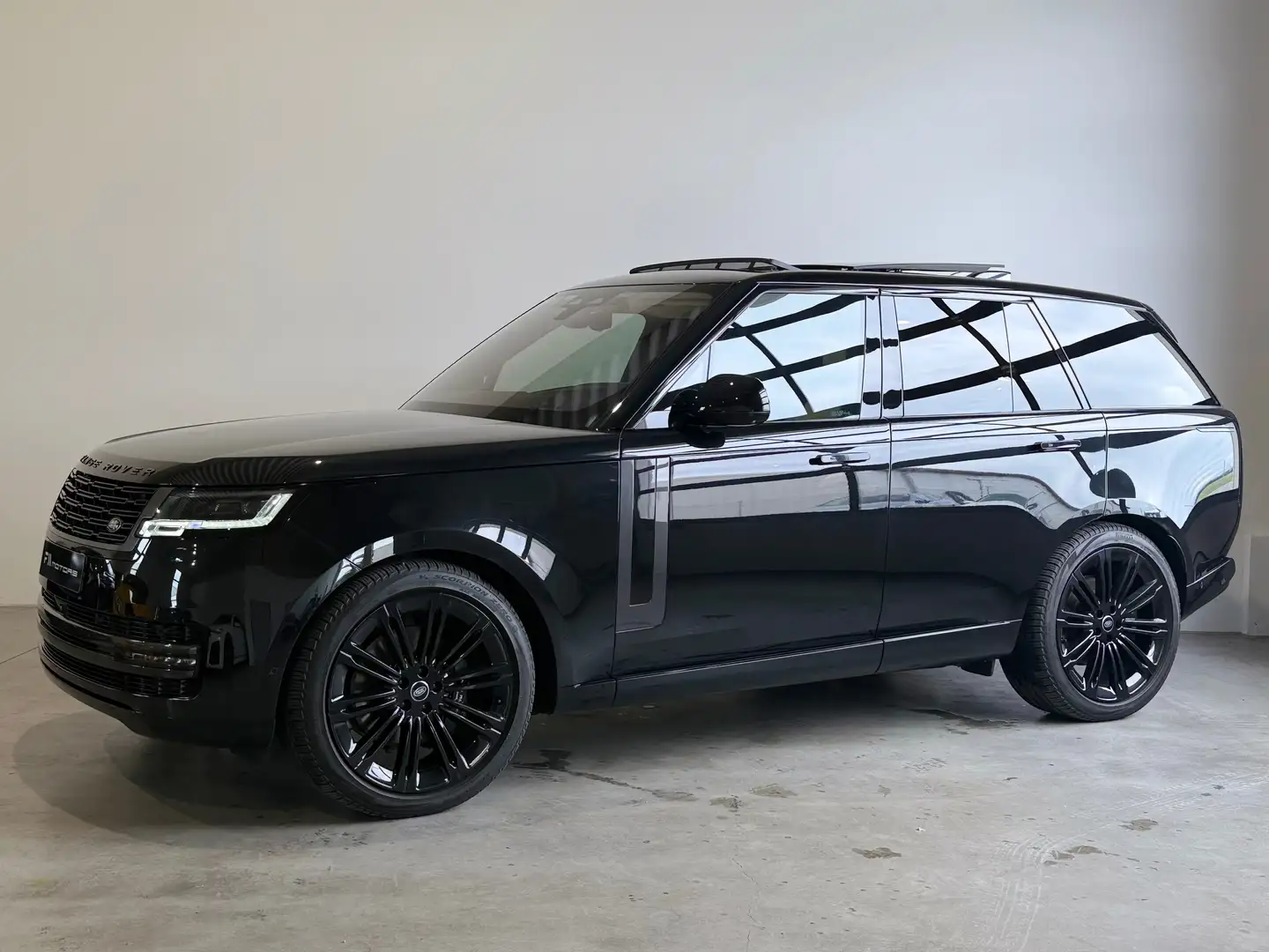 Land Rover Range Rover D350 FIRST EDITION,PANO,ACC,MASSAGE,SZH,SZB,AHK,TV Schwarz - 1
