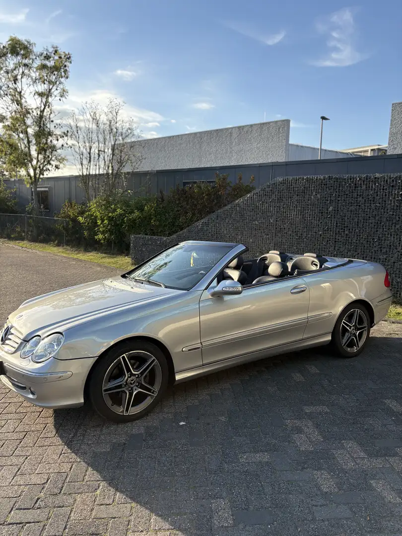 Mercedes-Benz CLK 320 Cabrio Elegance - 2